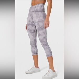 Size 8 Lululemon High Rise Cross Waist Crops, diamond dye stargaze pitch grey